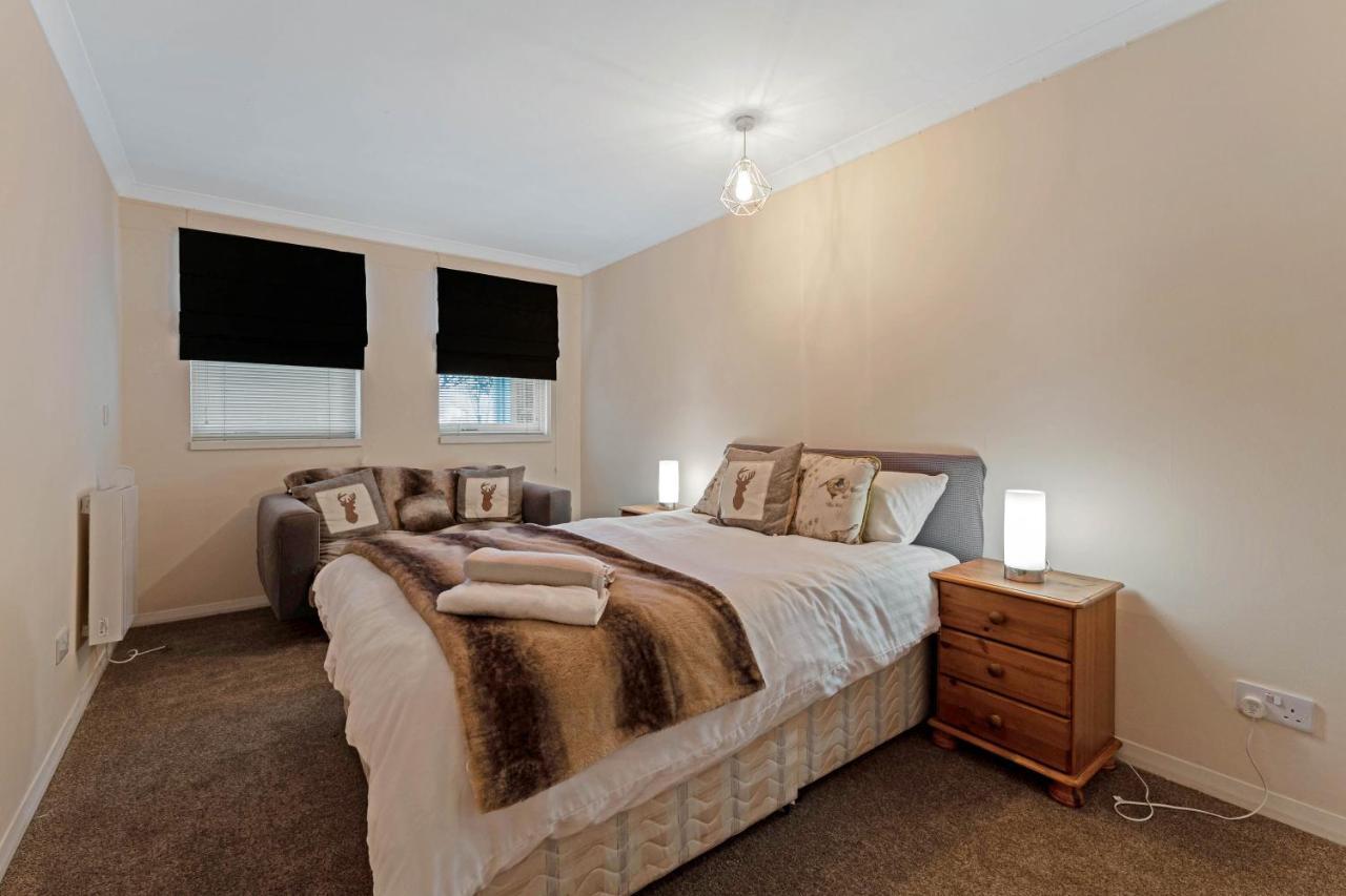 Elegant & Unique Getaway - Spacious 3 Bedroom, 2 Bathroom City Centre Apartment - Free Allocated Parking. Edinburgh Exteriér fotografie